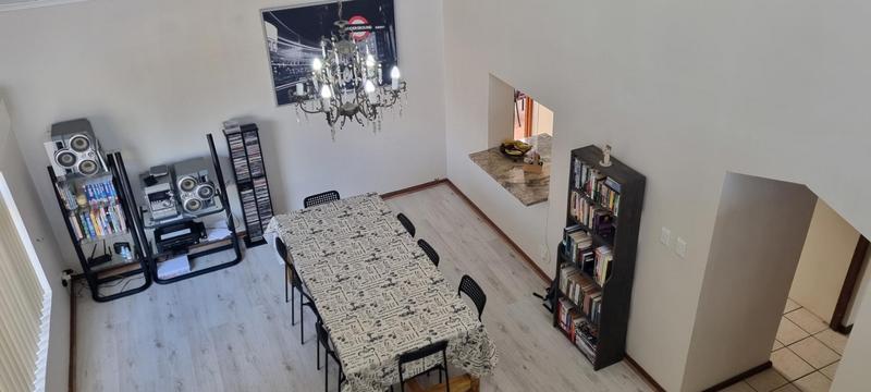 4 Bedroom Property for Sale in Reebok Western Cape